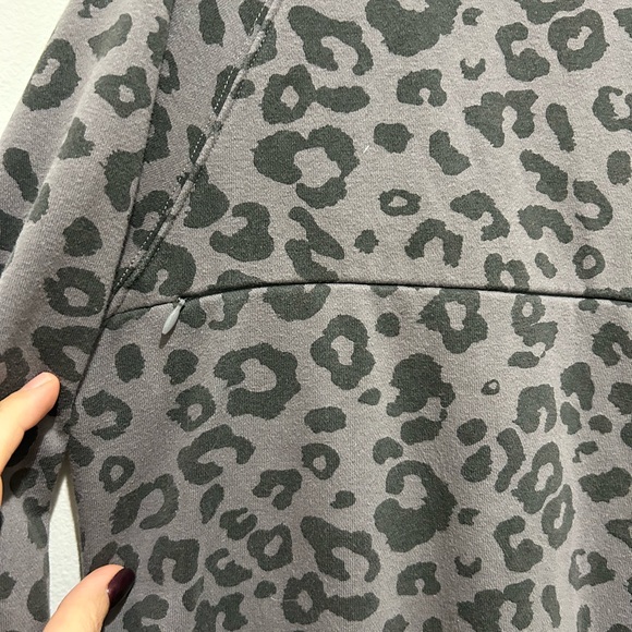 Nursing Queen Oversized Sweater Top - Picture 3 of 5